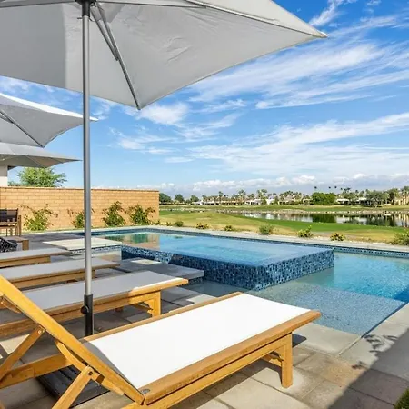 Desert Oasis Retreat By Vare Pga West 18Th Hole